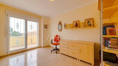 Resale - Bungalow -
Torrevieja - Los altos