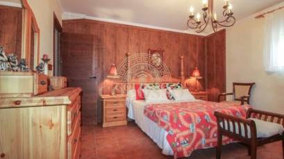 Reventa - Chalet -
Orihuela