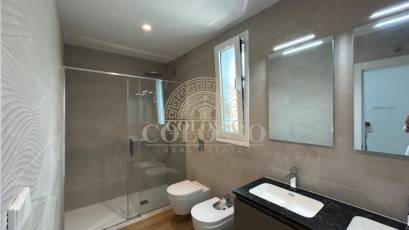 Resale - Piso -
Benidorm - Levante