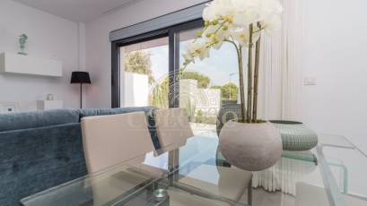 New Build - Bungalow Planta Alta -
Torrevieja - Los balcones