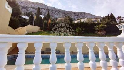 Resale - Villa -
Calpe - Maryvilla