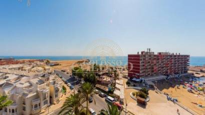 Resale - Penthouse -
Torrevieja - Playa de los Locos