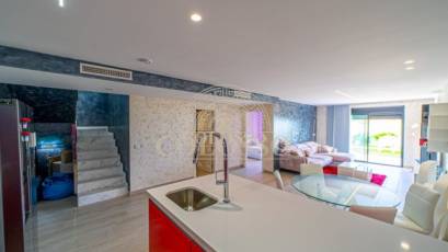 Resale - Villa -
Finestrat - Balcón de finestrat