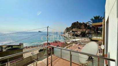 Resale - Pareado -
Benidorm - Cala de Benidorm