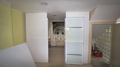 Resale - Commercial Premises -
Torrevieja - Centro