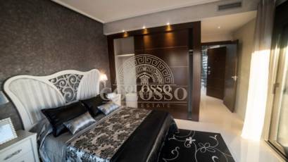 Resale - Villa -
Orihuela Costa - La Zenia