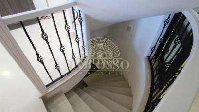 Resale - Villa -
Cullera - Bonavista - Lago San Lorenzo
