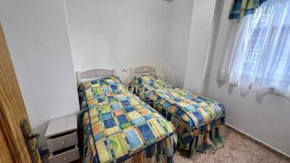 Resale - Apartamento -
Torrevieja - Acequion