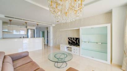 Resale - Apartamento -
Villajoyosa - Paraiso