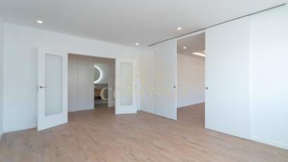 Reventa - Piso -
Madrid - Fuentelarreina