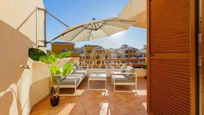 Resale - Apartamento -
Torrevieja - Punta prima