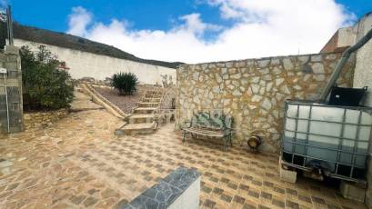 Resale - Villa -
Agost