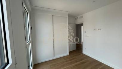 Resale - Piso -
Benidorm - Levante
