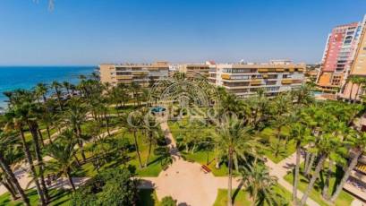 Resale - Penthouse -
Torrevieja - Playa de los Locos