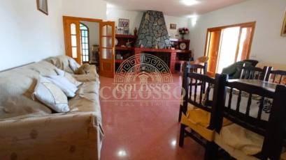 Resale - Chalet -
Mutxamel - Bonalba-Cotoveta