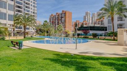 Resale - Apartamento -
Benidorm - Levante