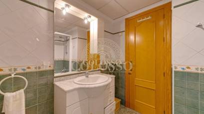 Resale - Bungalow -
Torrevieja - Los altos