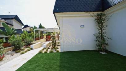 Resale - Villa de Lujo -
Polop - Urbanizaciones