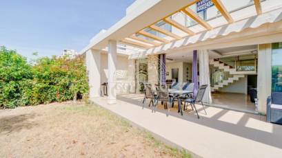 Resale - Villa -
Villajoyosa - Paraiso