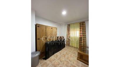 Resale - Chalet -
Godelleta - El bosque