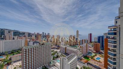 Resale - Apartamento -
Benidorm - Levante