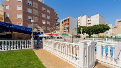 Resale - Penthouse -
Torrevieja - Playa de los Locos