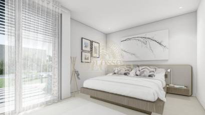 Resale - Villa de Lujo -
BAÑOS Y MENDIGO - Altaona golf and country village