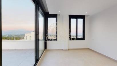 Resale - Chalet -
Polop - Alberca