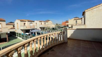 Rental - Villa -
Guardamar del Segura - Urbanizaciones