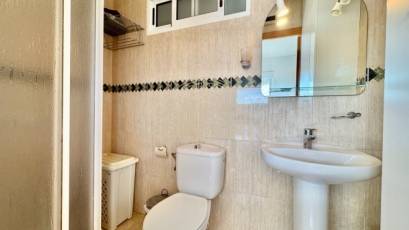 Reventa - Apartamento / piso -
Torrevieja - El Acequión - Los Náufragos