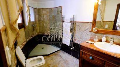 Resale - Villa -
Benissa - Fustera