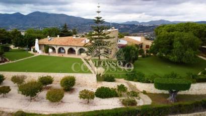 Resale - Villa -
Benissa - Fustera