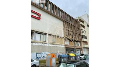 Resale - Edificio -
Gandía - Barrio de corea