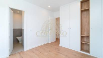 Reventa - Piso -
Madrid - Fuentelarreina