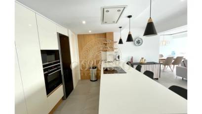 Alquiler - Apartamento / piso -
Torrevieja - Centro
