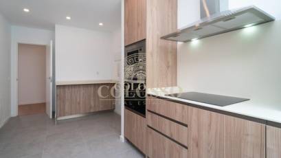 Reventa - Piso -
Madrid - Fuentelarreina