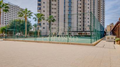 Resale - Apartamento -
Benidorm - Levante