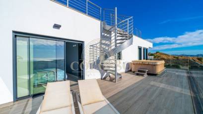 Resale - Villa -
Finestrat - Balcón de finestrat