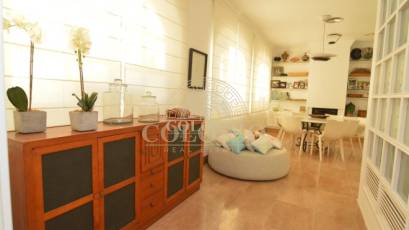 Resale - Villa -
Torrevieja - Centro