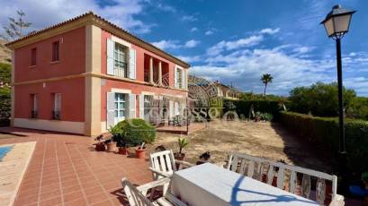 Resale - Villa -
Finestrat - BAHIA GOLF