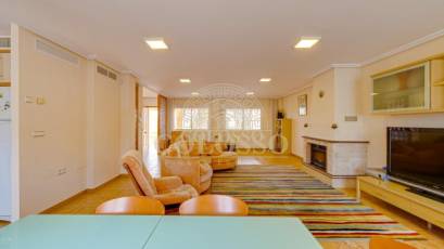 Resale - Bungalow -
Torrevieja - Los altos
