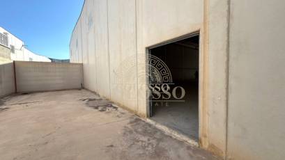 Alquiler - Local Comercial -
Catral