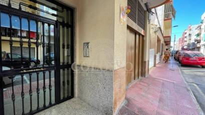 Resale - Apartamento -
Torrevieja - Habaneras