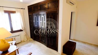 Resale - Villa -
Benissa - Fustera