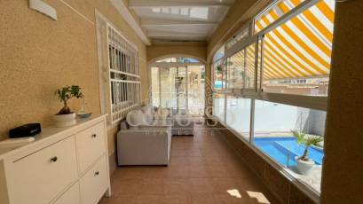 Resale - Casa -
Orihuela Costa - Los Altos