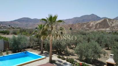 Revente - Casa con terreno -
Alsodux - ALMERIA