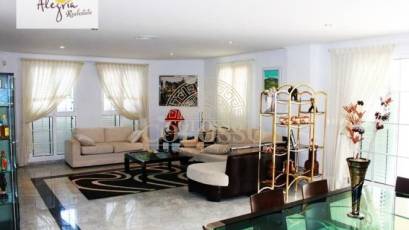 Resale - Chalet -
L'Eliana - MONTEALEGRE