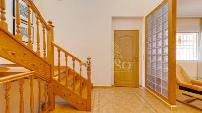 Resale - Bungalow -
Torrevieja - Los altos
