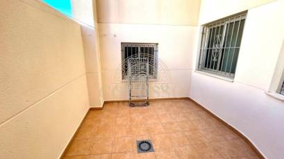Resale - Apartment / flat -
Torrevieja - Playa del Cura