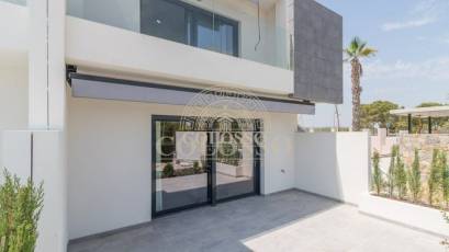 New Build - Bungalow Planta Alta -
Torrevieja - Los balcones